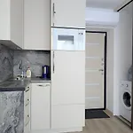 M&m In Apartment